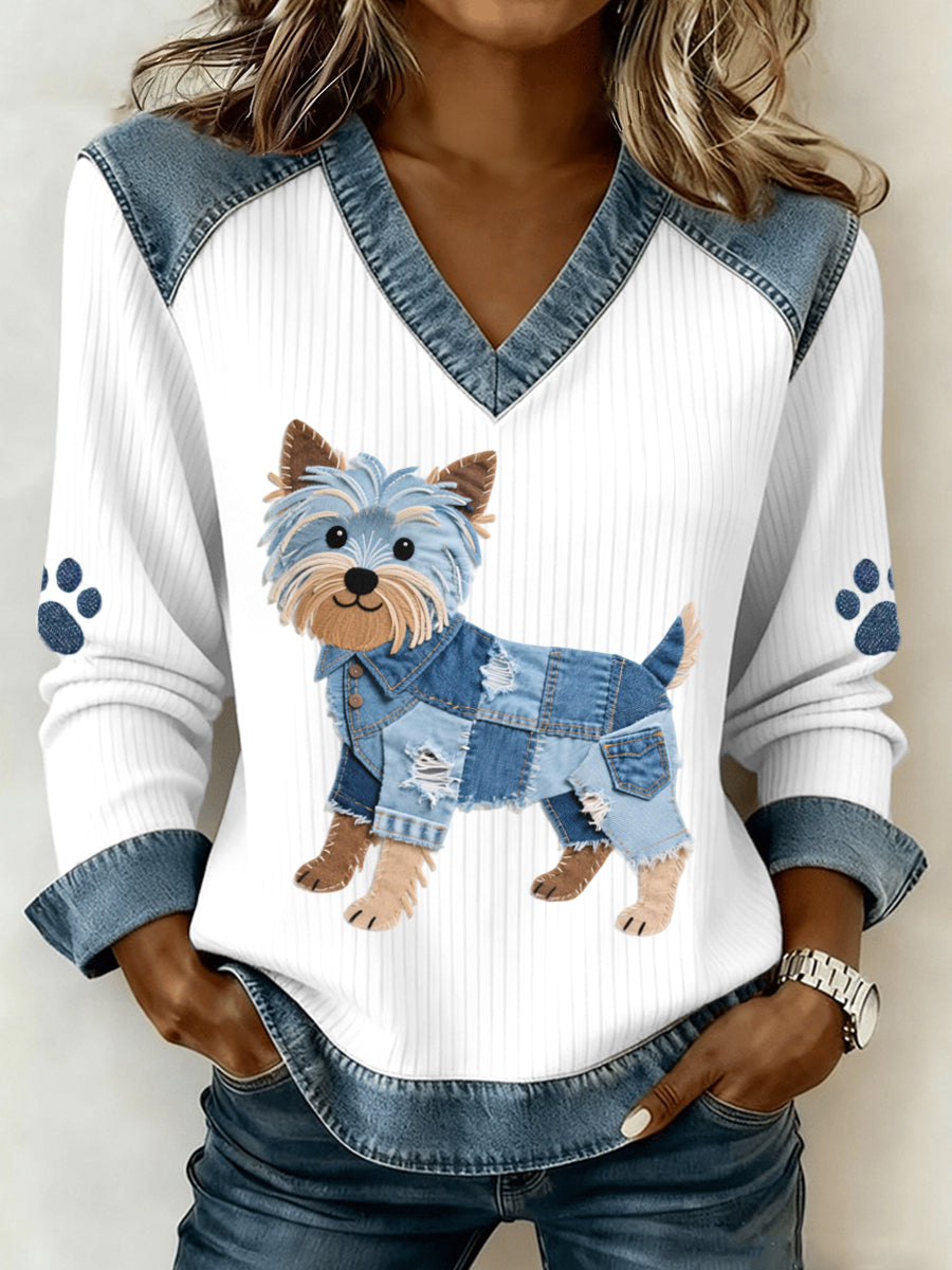 Adorável Yorkshire Terrier cão padrão Denim Patchwork V-Neck Top do mulheres