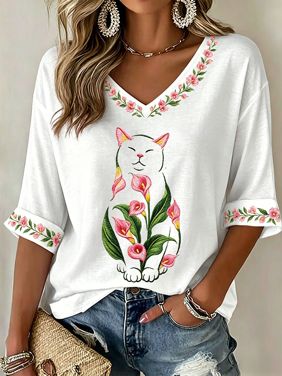 T-shirt casual estampado floral gato feminino