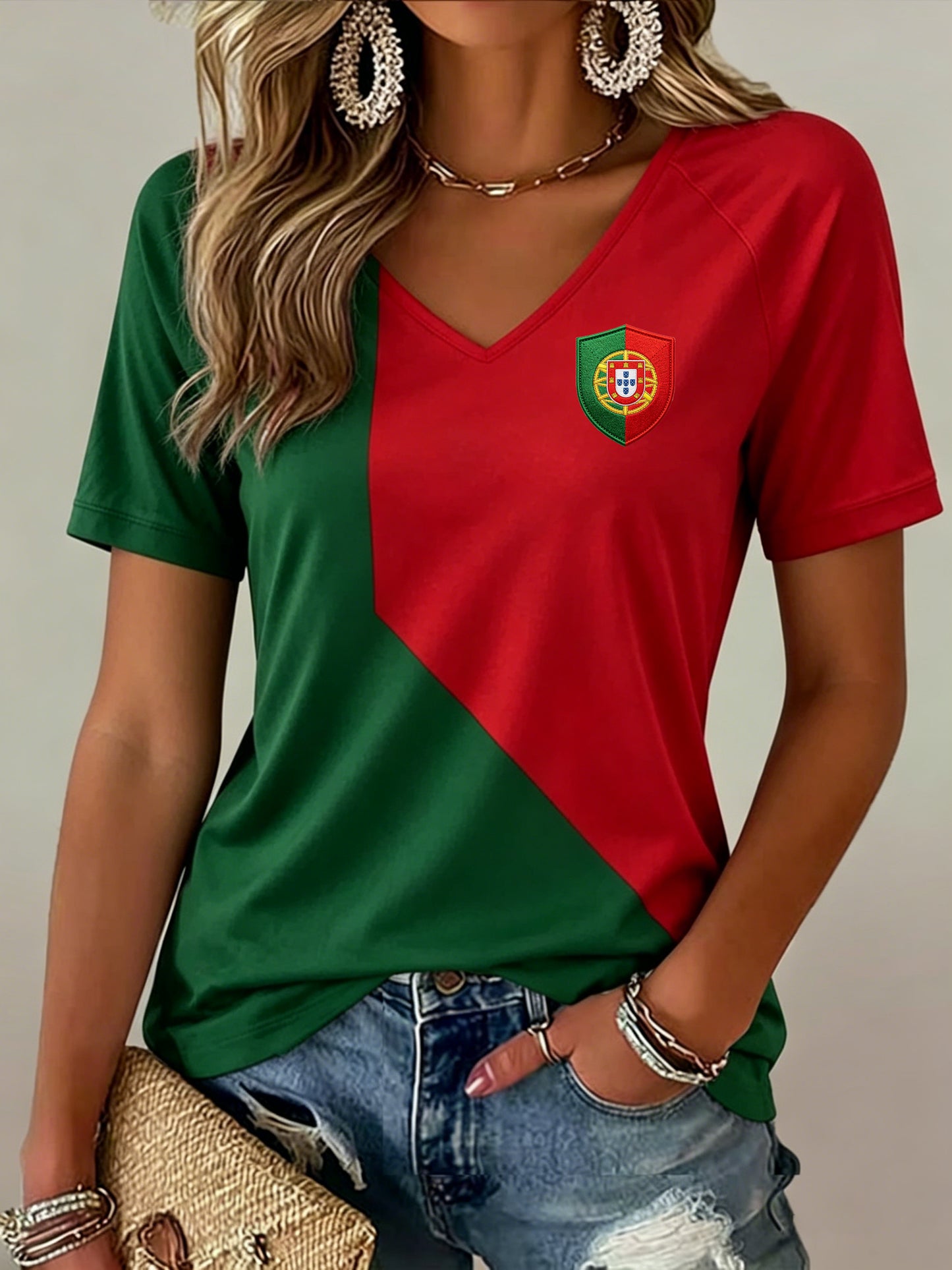 Mulheres Portugal Futebol Jogo Cheering Art Print V-Neck Top