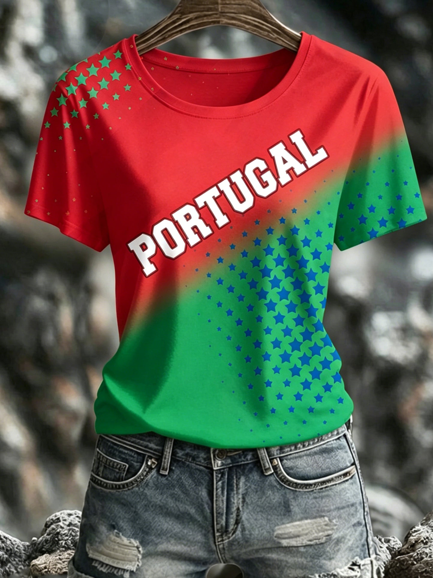 Blusas femininas com estampas artísticas de elementos de torcida para a partida de futebol de Portugal