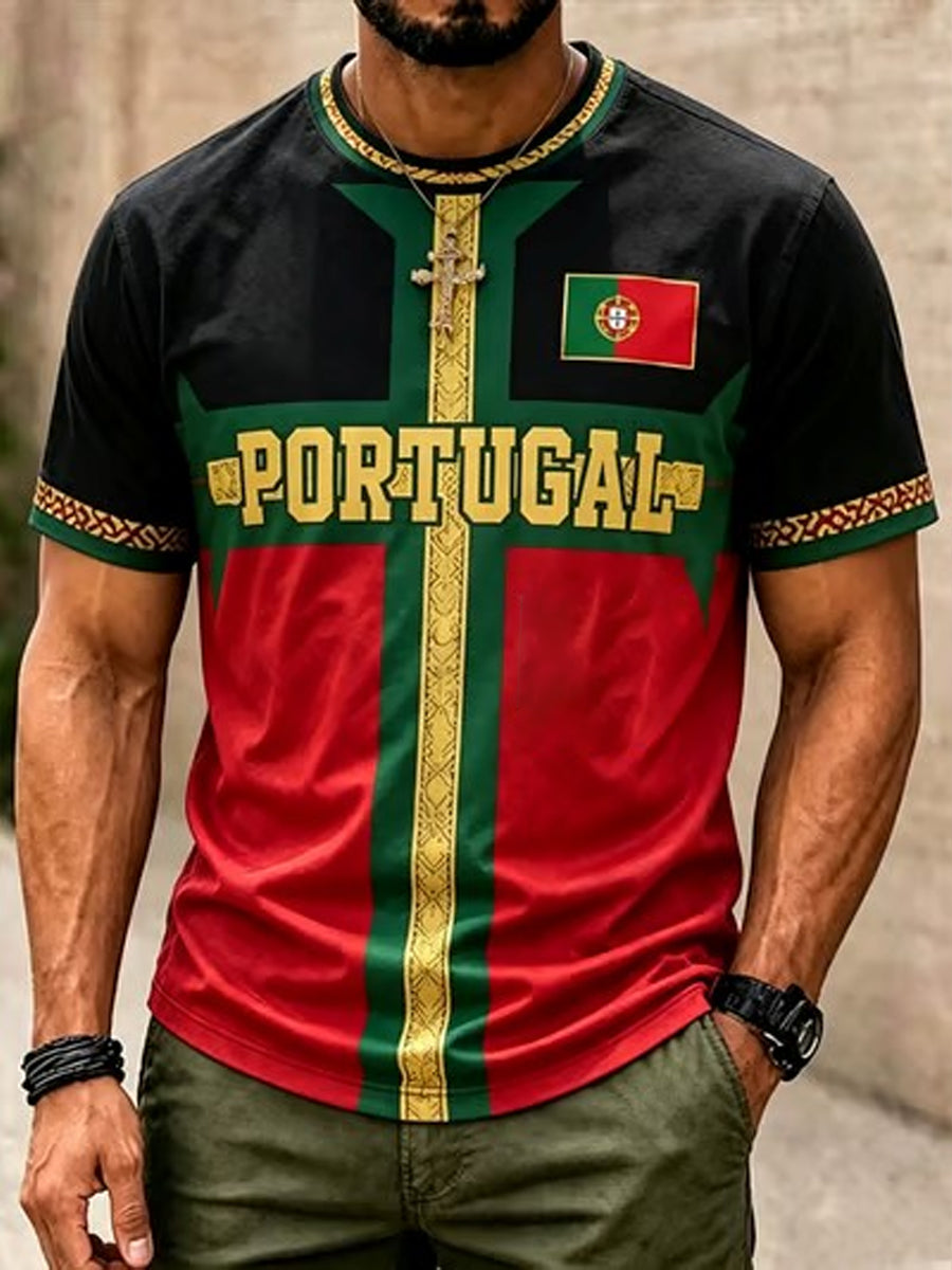 Camiseta masculina estampada com futebol português