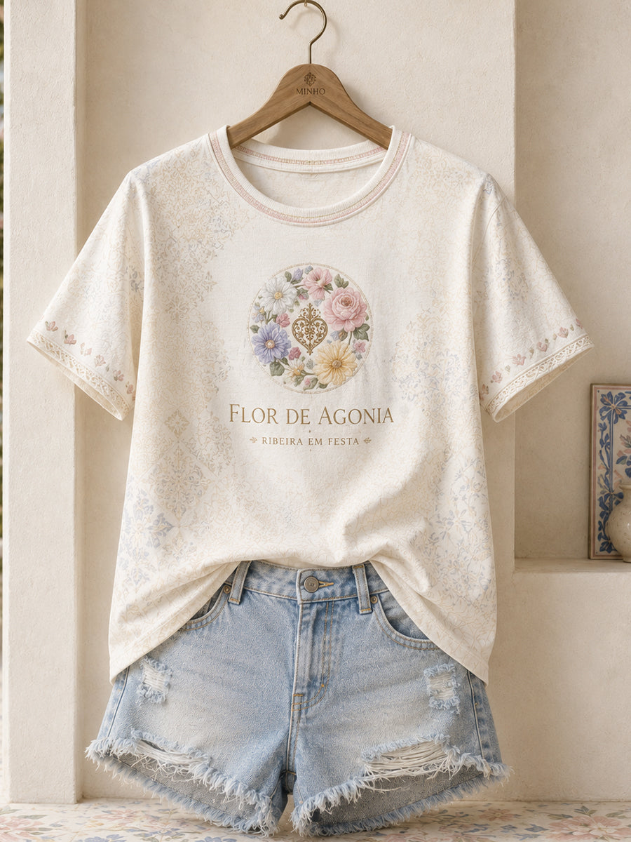 Camiseta estampada em linho com arte das Festas d’Agonia, Portugal, feminina