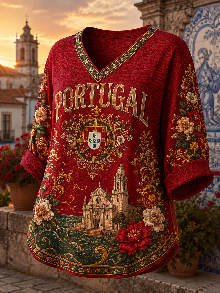 Camiseta com Gola em V e Estampa Artística de Torcida em Jogo de Futebol Feminino