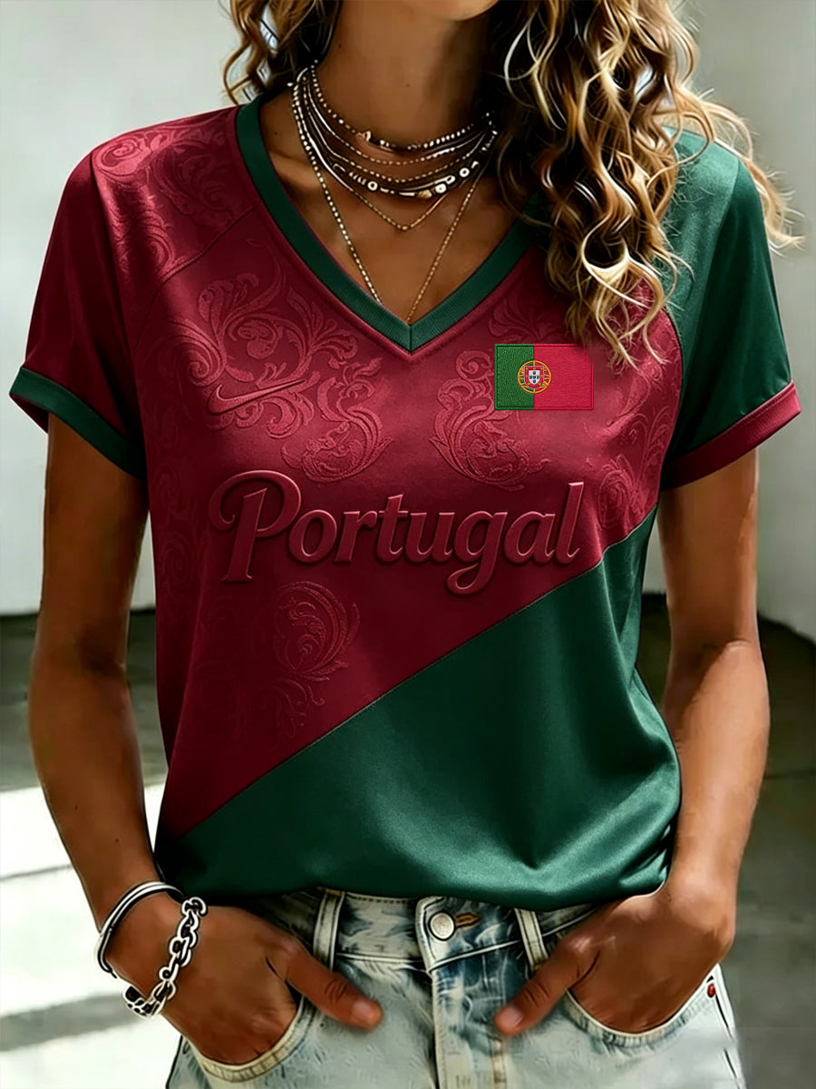 Camiseta feminina de futebol português com estampa e gola em V
