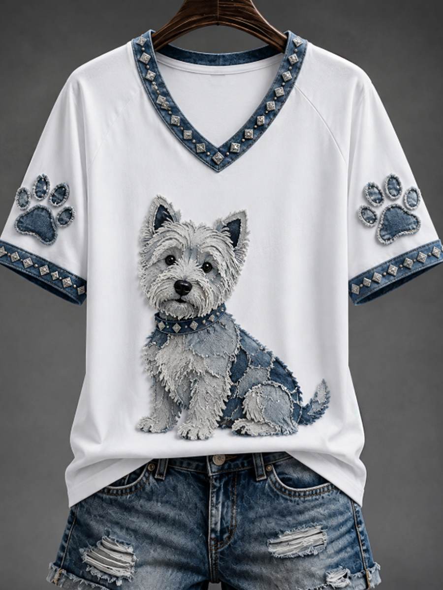Camiseta feminina de gola V, com ombro à mostra e mangas curtas