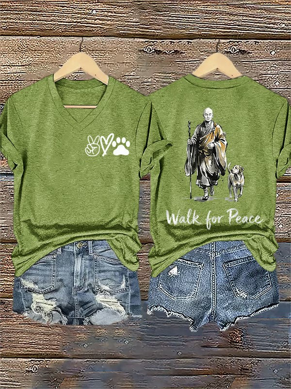 Caminhada Retro Das Mulheres Para A Paz Monges Com Cão Aloka Impresso T-shirt Decote Em V