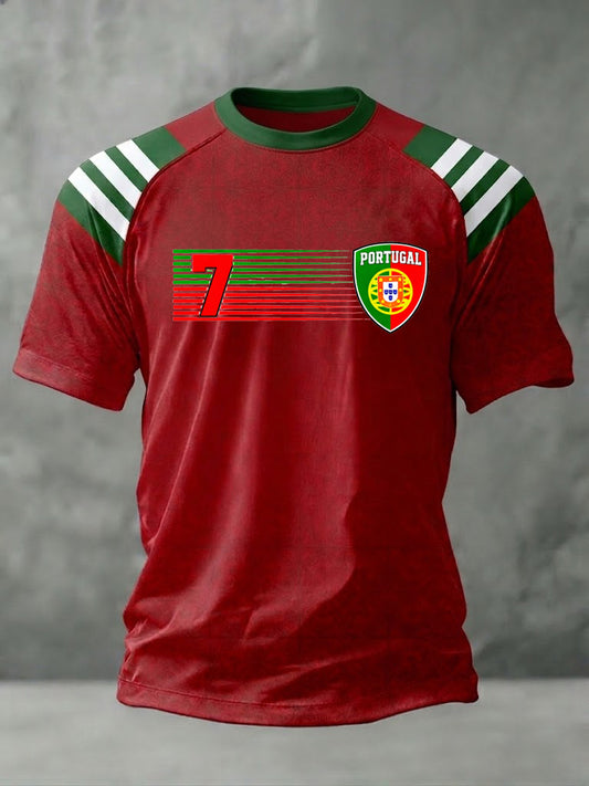 Camiseta masculina com estampa de futebol português