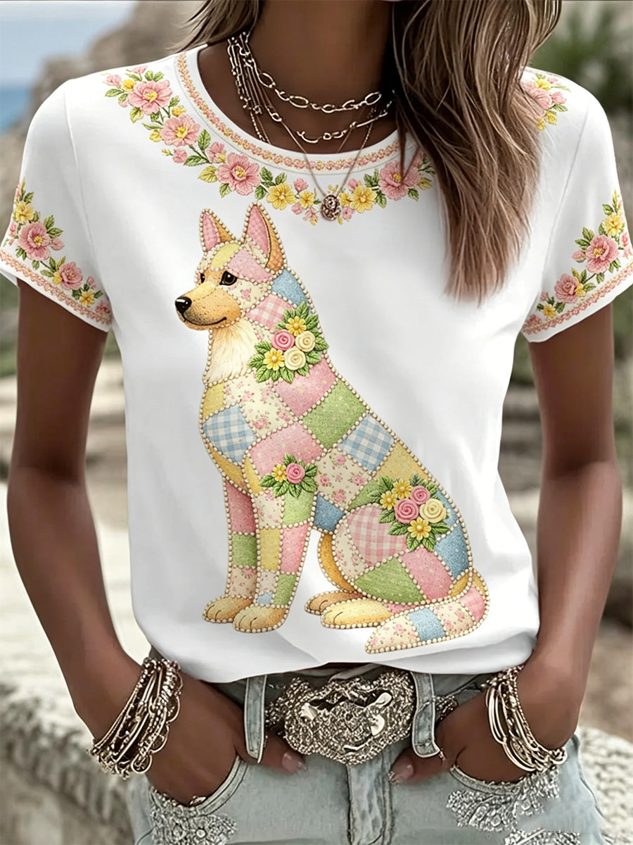 Camiseta casual feminina com estampa floral de cães