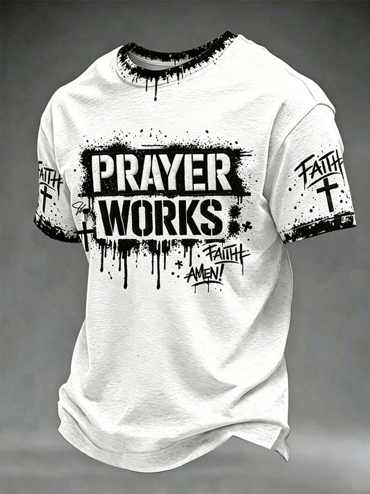 Camiseta masculina de manga curta com cruz e estampa cristã