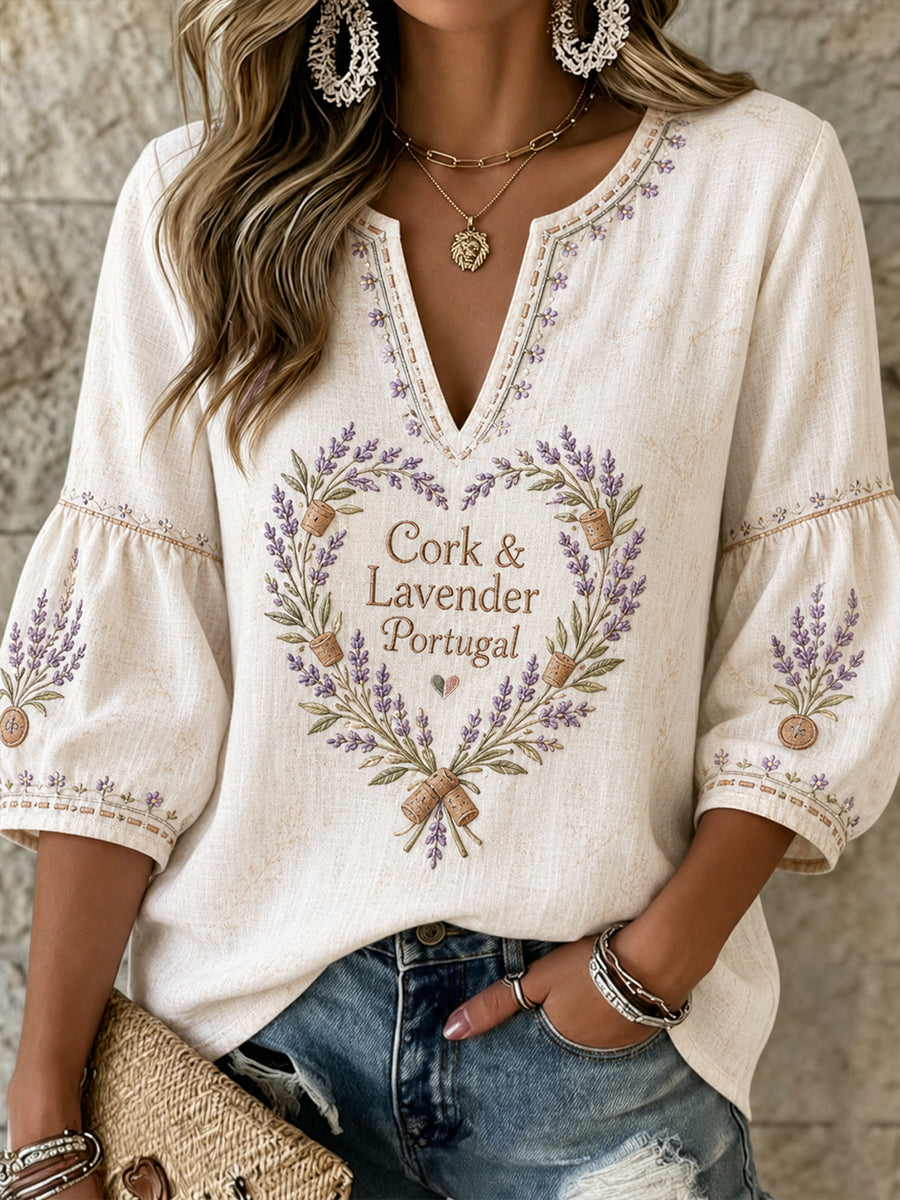 Camiseta Casual Feminina com Estampa Artística de Cortiça e Lavanda de Portugal