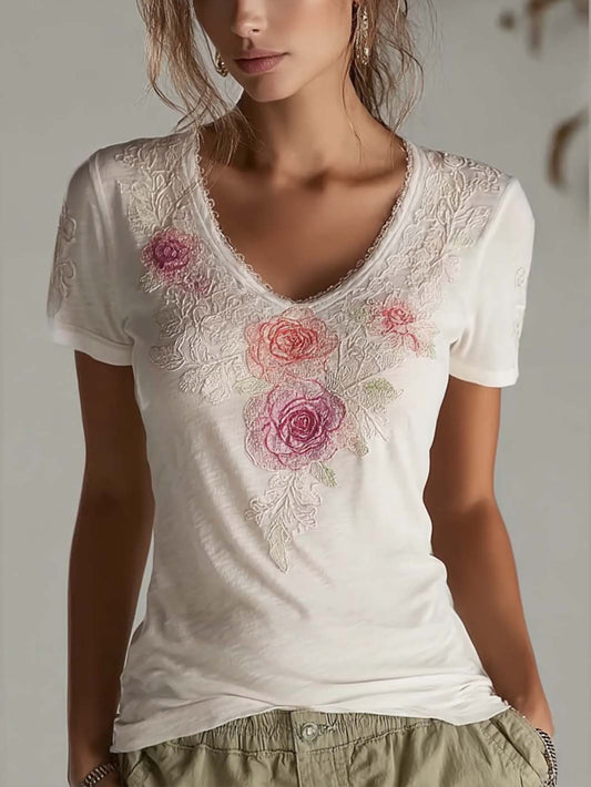 Padrão de bordado floral feminino impresso casual camiseta de manga curta