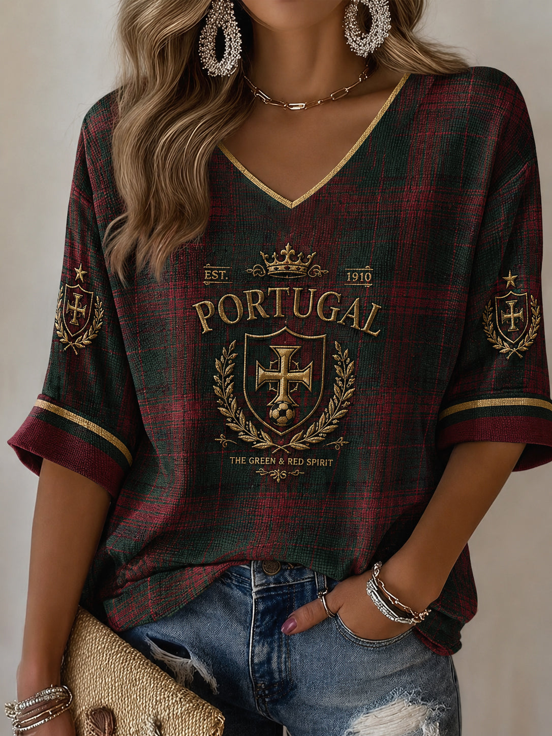 Camiseta casual com estampa de futebol feminino português
