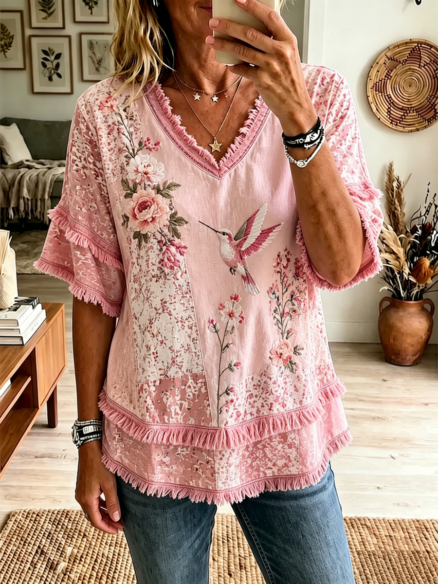 Camisa feminina em algodão e linho com estampa floral botânica em rosa