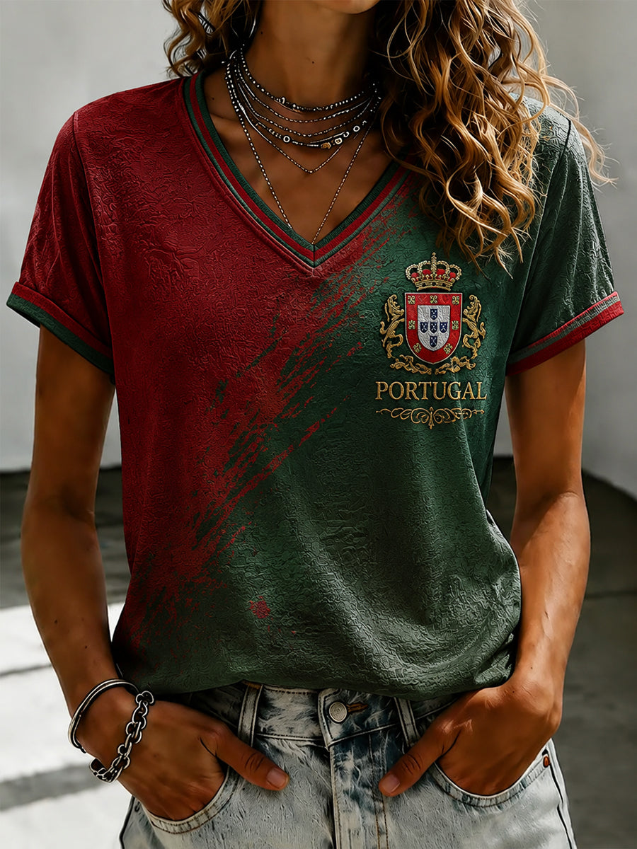 Camiseta feminina de futebol português com estampa e gola em V