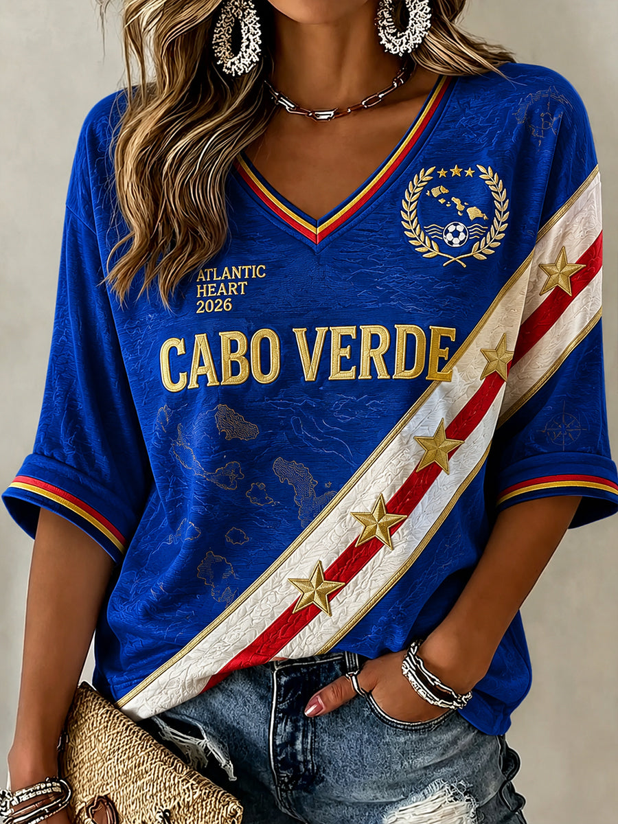 Camisa de linho com gola em V e estampa de futebol de Cabo Verde para mulheres
