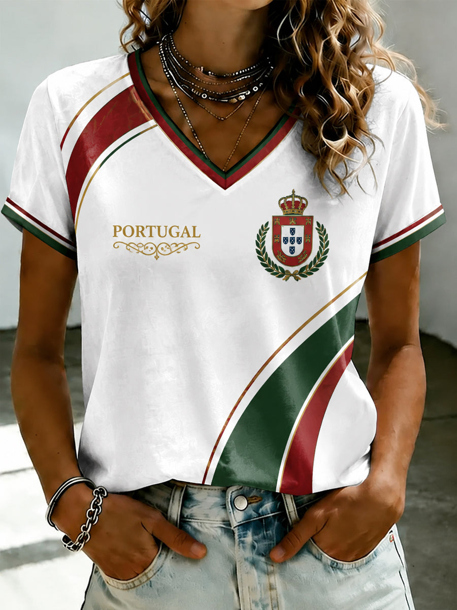 Camiseta feminina de futebol português com estampa e gola em V