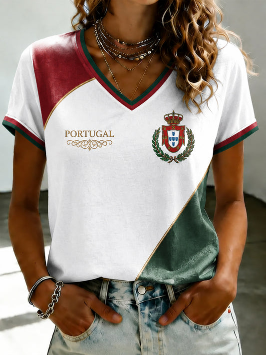 Camiseta feminina de futebol português com estampa e gola em V