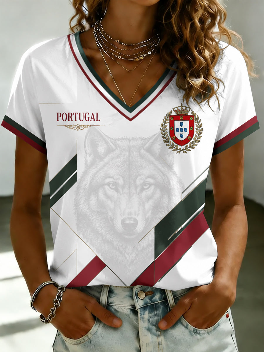 Camiseta feminina de futebol português com estampa e gola em V