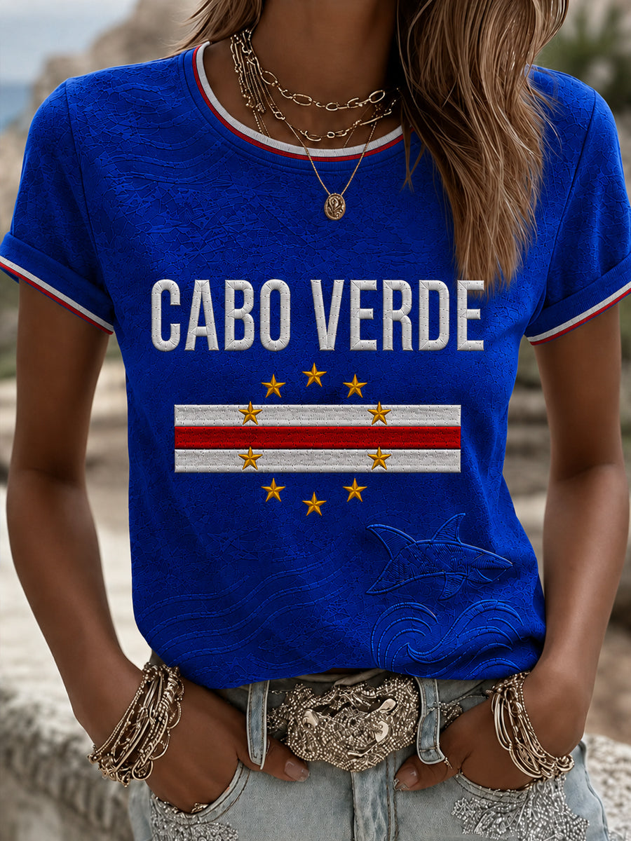 Camiseta Feminina de Manga Curta com Gola Redonda, Estampada e Casual, Ideal como Presente para Fãs de Futebol