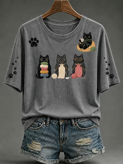Camiseta feminina de mangas curtas com estampa de gato fofa