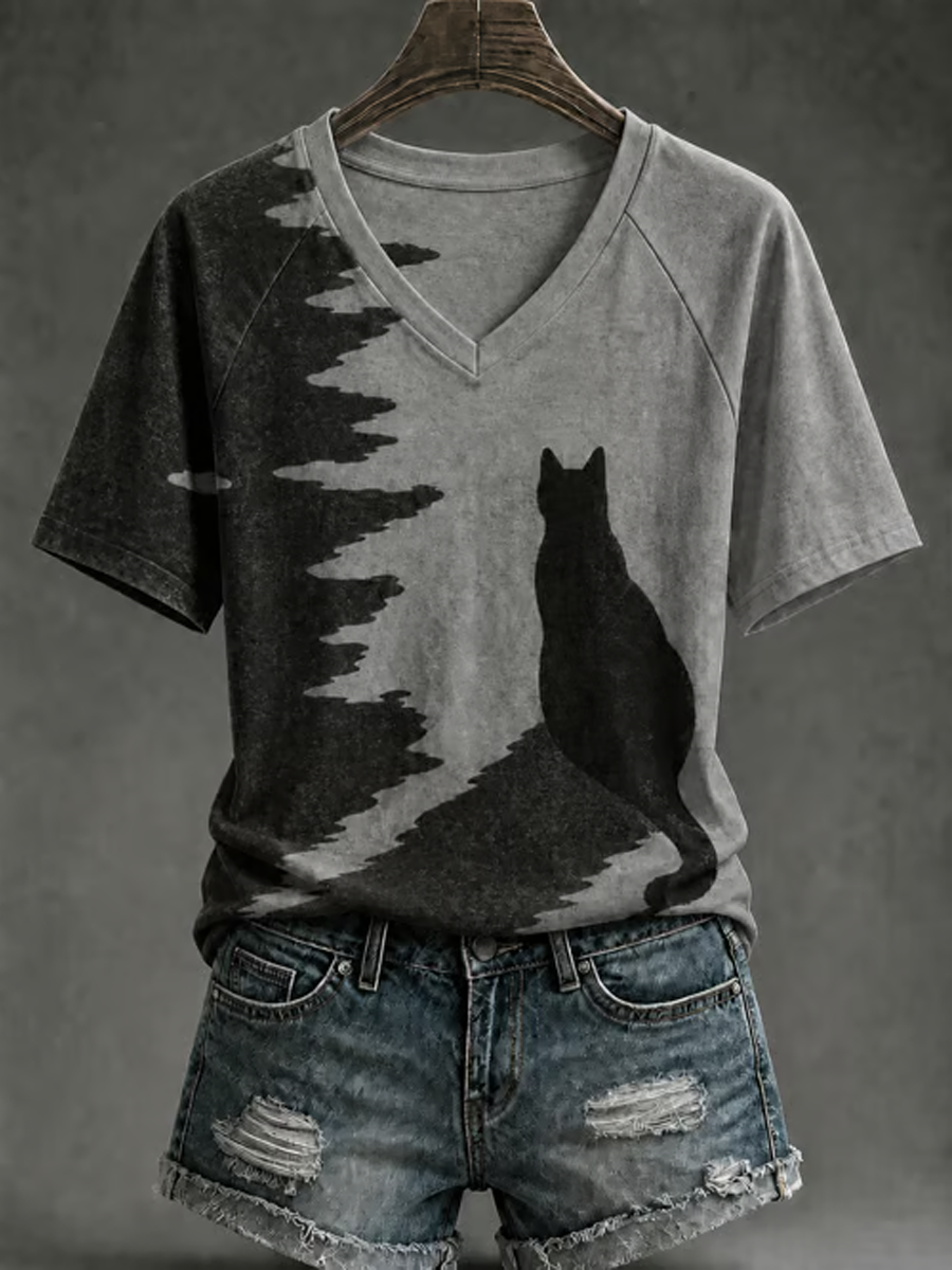 Camiseta feminina com estampa de gato, decote em V e mangas curtas estilo ombro a ombro
