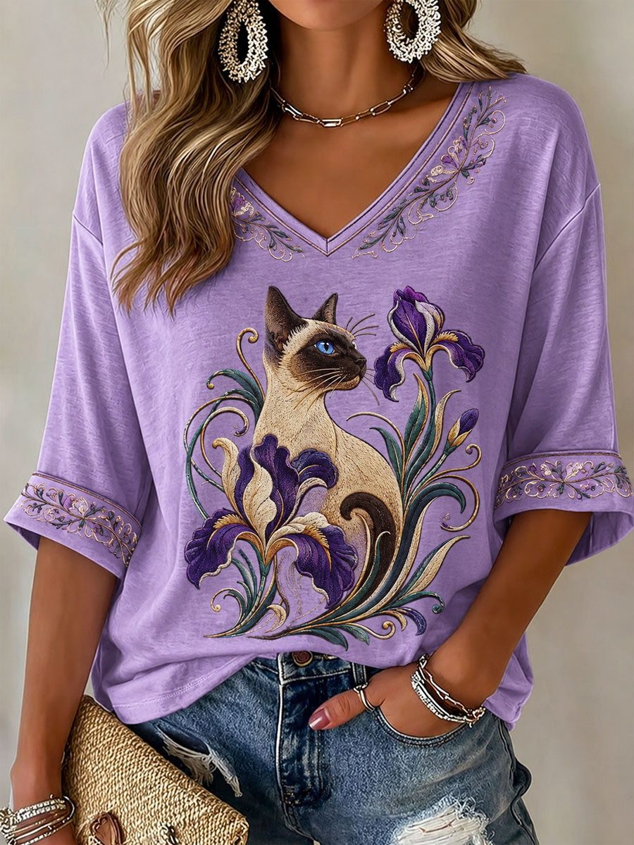 Camiseta Casual Feminina com Estampa de Gato Fofo